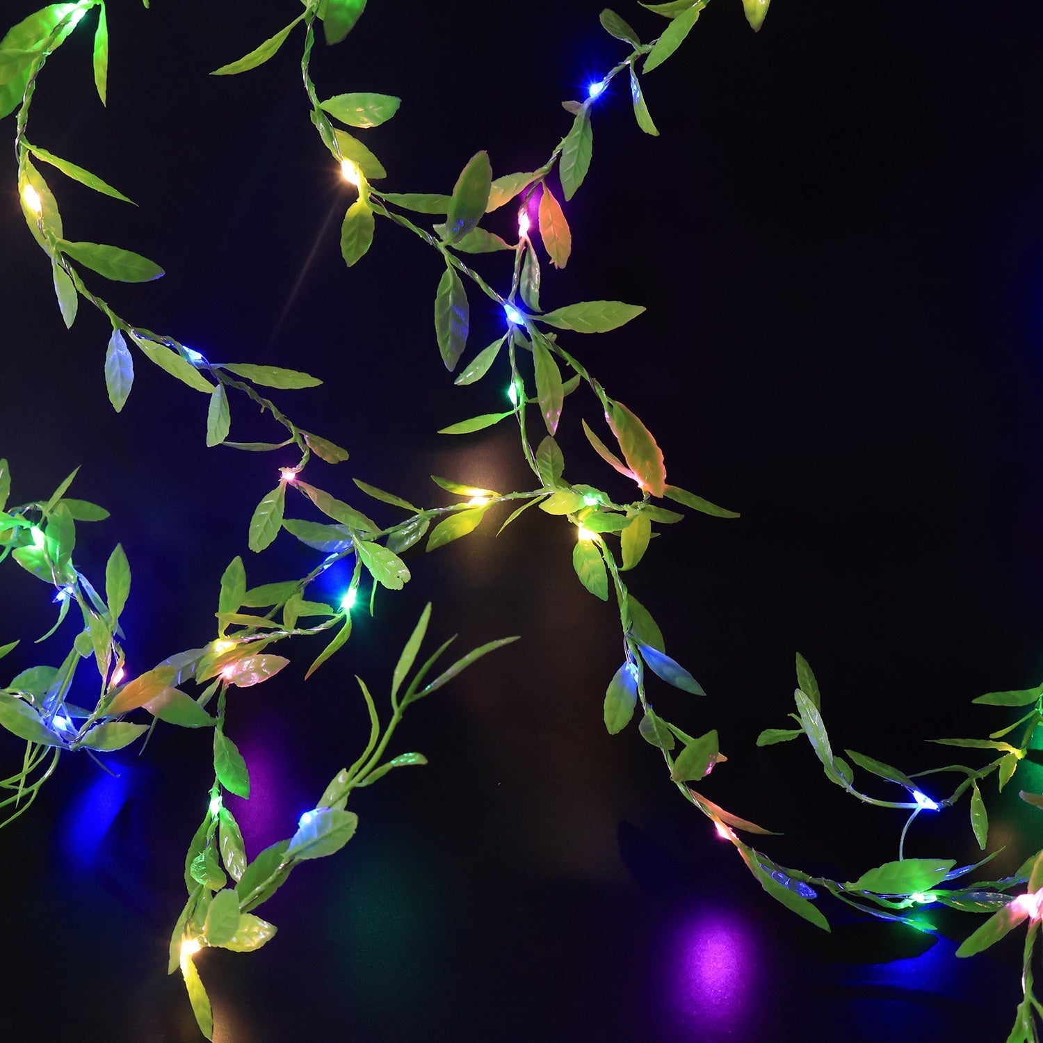 Hanging Decorative LED Leaf String Light Hanging Decorative LED Leaf String Light